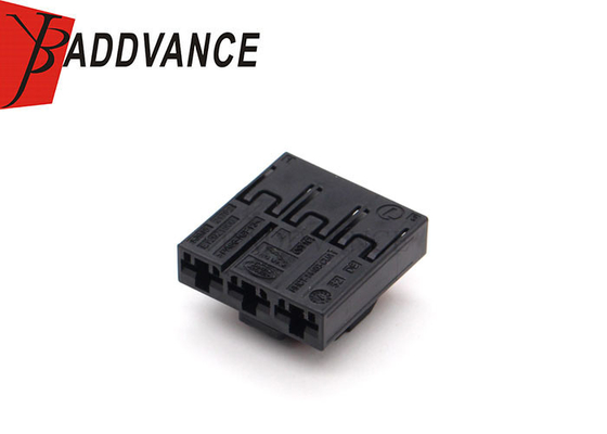 E12921800 Female 3 Pin Automotive PBT GF30 Plastic Connector Housing In Stock