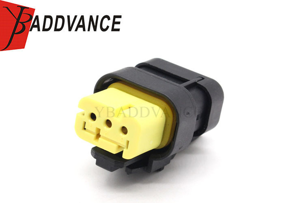 TE Connectivity AMP 3 Pin Female Waterproof Auto connector 776523-3