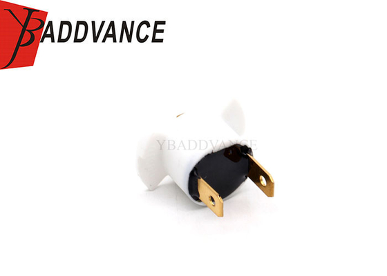 DZLS-2-36 2 Pin Side Light Lamp Housing Holder Socket Connector For Car