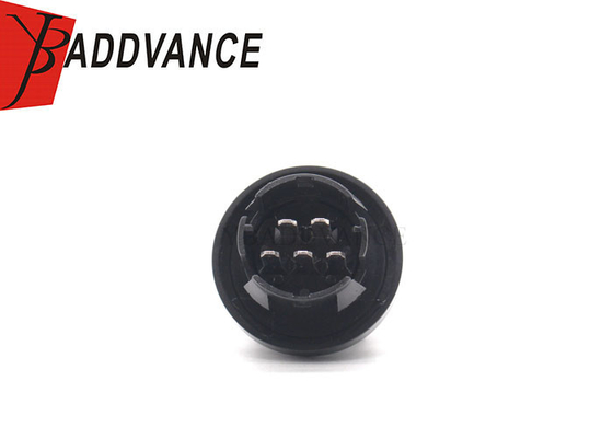 Hot Selling Automotive Electrical Black Male 5 Pin Fuel Pump Connector For Toyota