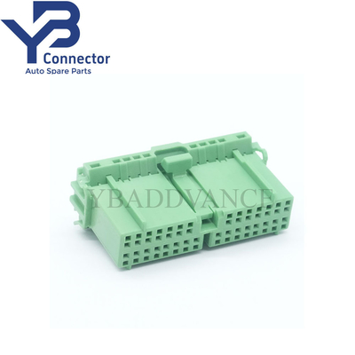 30 Pin JAE Female Civic Green Chassis Rectangular OBD2 Connector Housing For Honda IL-AG5-30S-D3C1