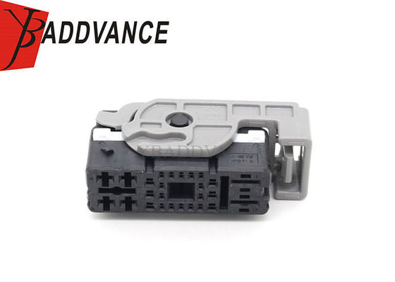 TE AMP 26 Pin Female Auto Connector For Japanese Car