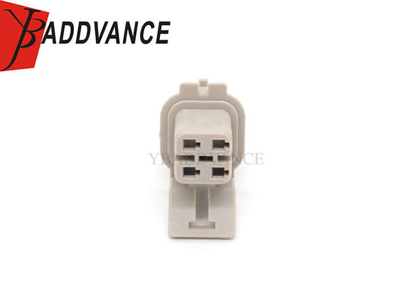  4 Pin Female Sealed Automotive Connector With Termianls