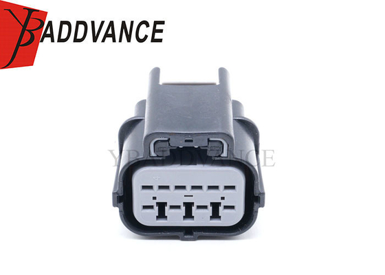 13775368 902126-00 Weibliche 10-Pin-FCI-Übertragungsharnverbindung für Hyundai Kia